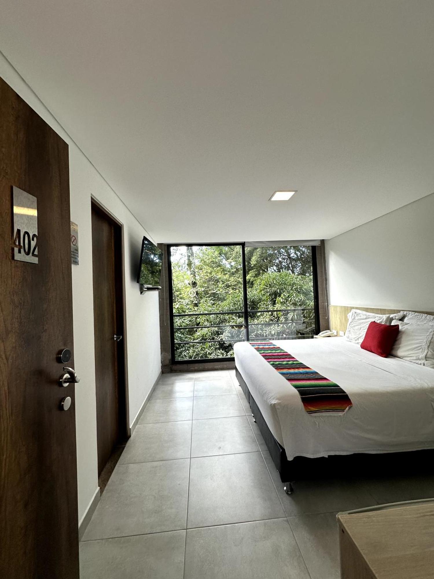 Hotel Zona Verde Medellin Bagian luar foto