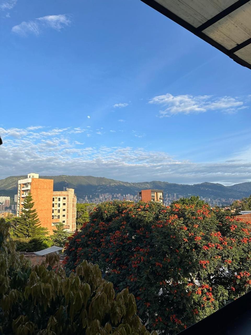 Hotel Zona Verde Medellin Bagian luar foto