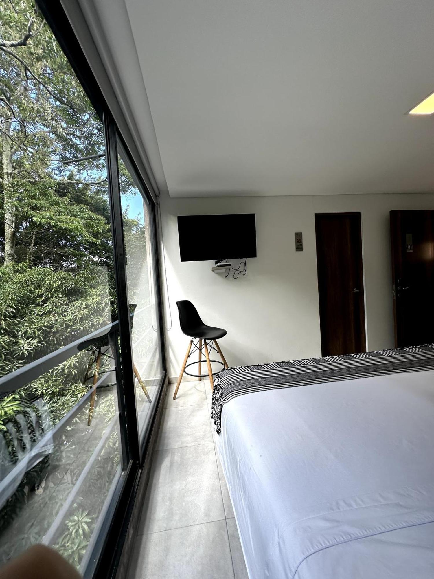 Hotel Zona Verde Medellin Bagian luar foto