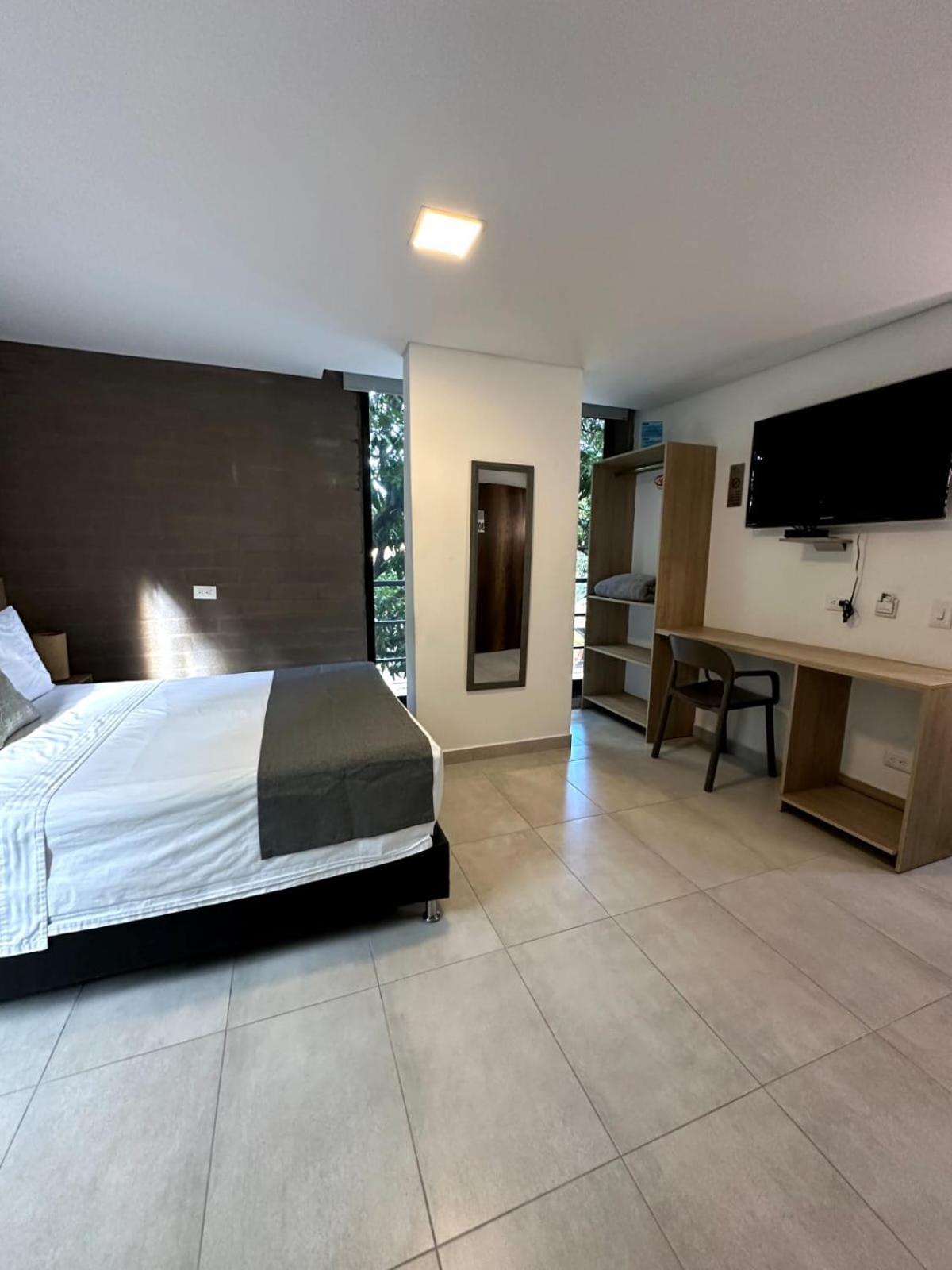 Hotel Zona Verde Medellin Bagian luar foto