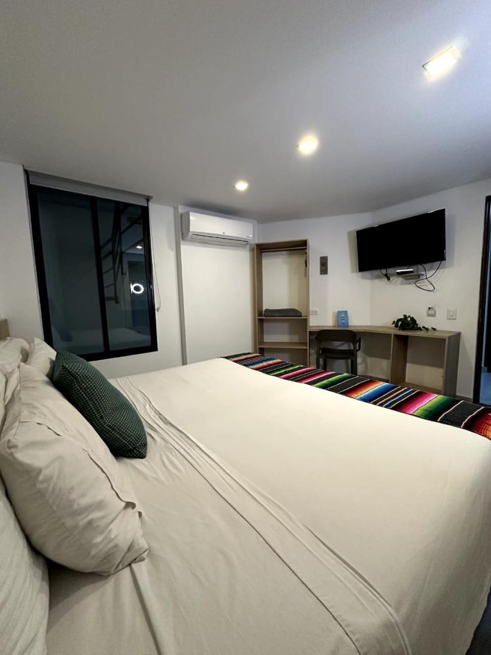 Hotel Zona Verde Medellin Bagian luar foto