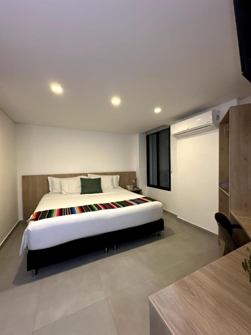 Hotel Zona Verde Medellin Bagian luar foto