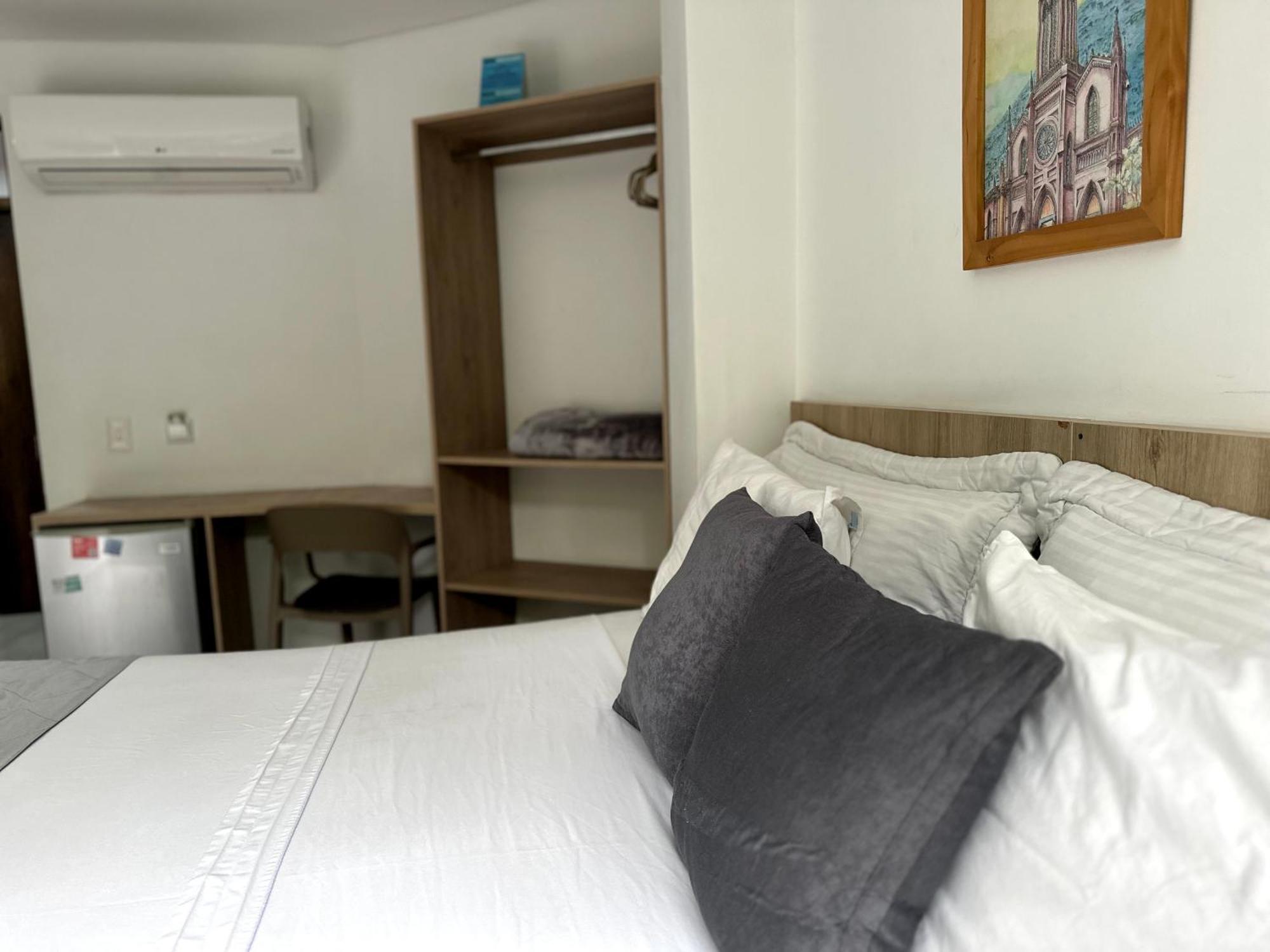 Hotel Zona Verde Medellin Bagian luar foto