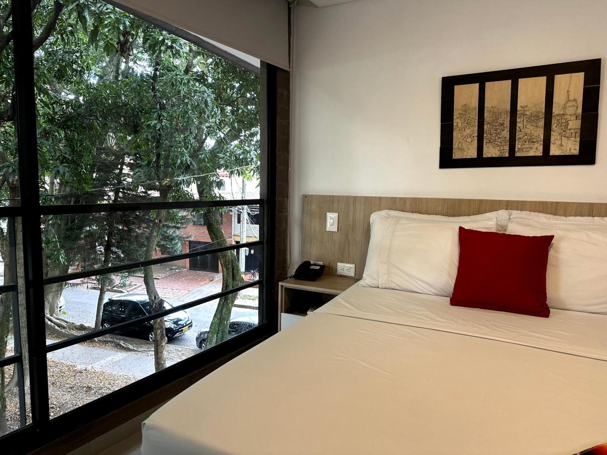 Hotel Zona Verde Medellin Bagian luar foto