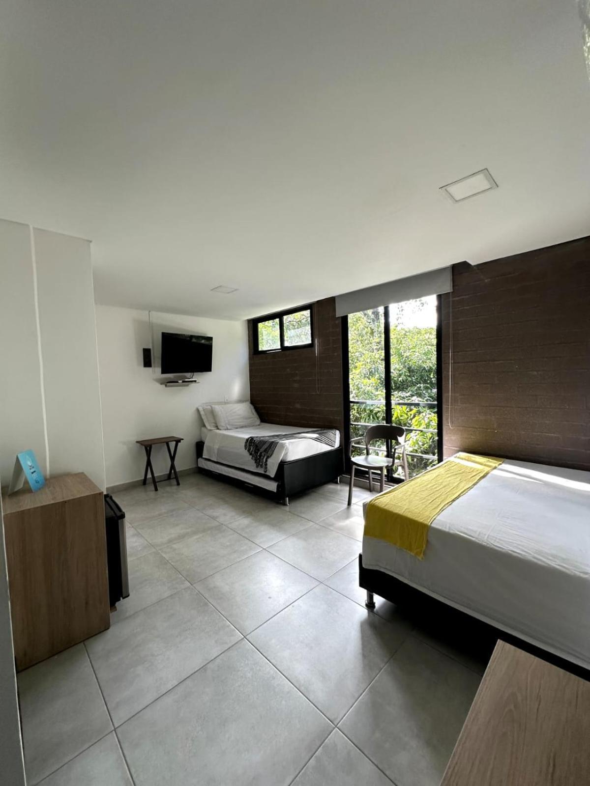 Hotel Zona Verde Medellin Bagian luar foto