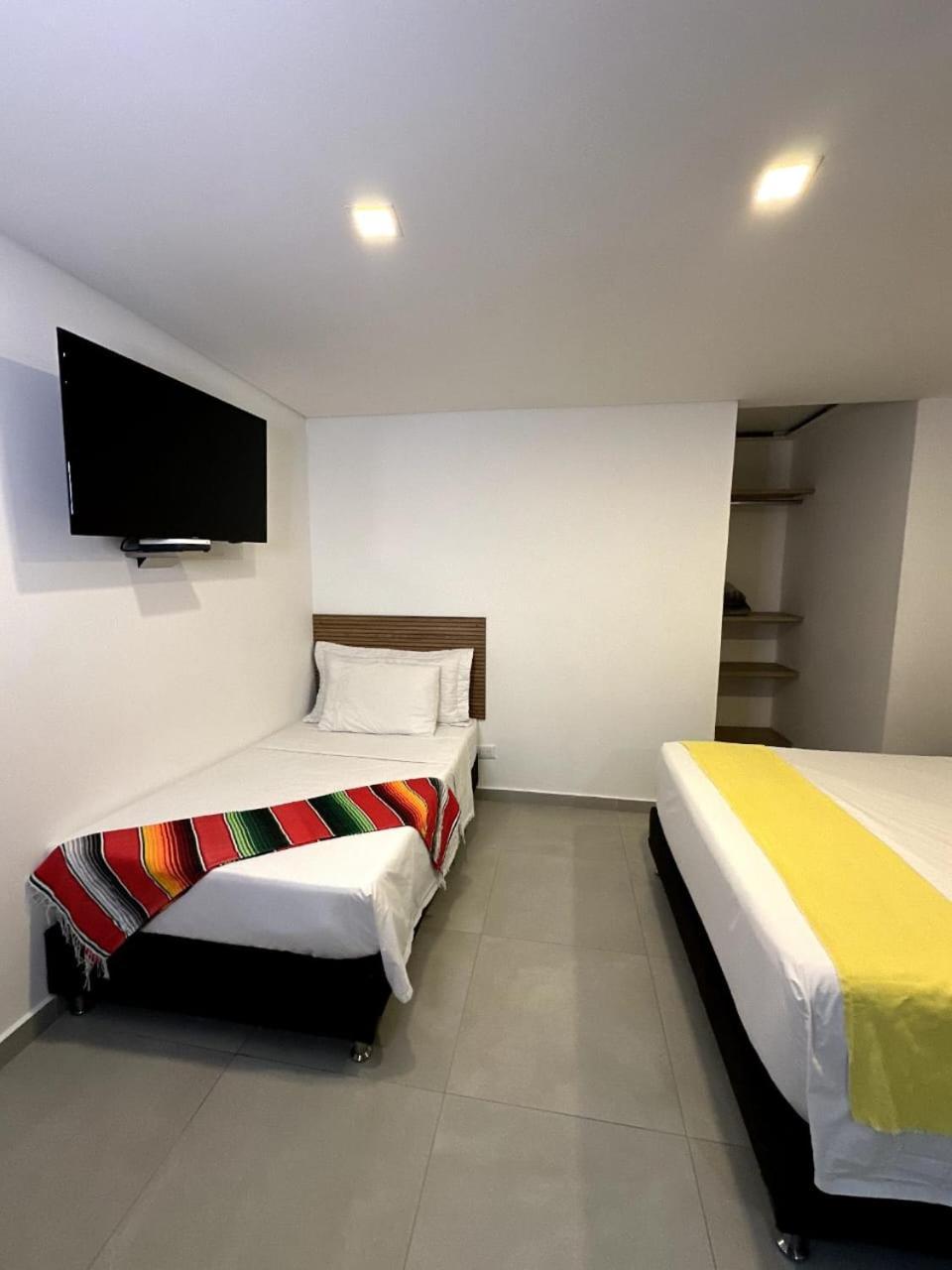 Hotel Zona Verde Medellin Bagian luar foto